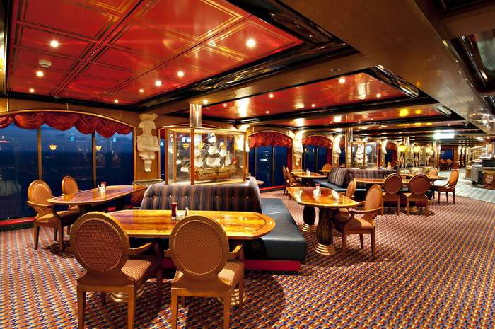 Carnival Miracle Horatio's Restaurant 1.jpg
